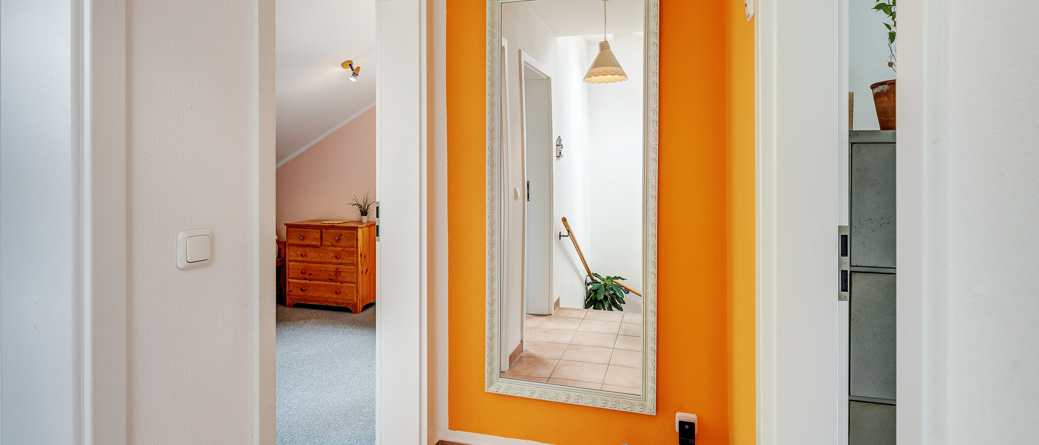 semi-detached house Schäftlarn 04 hall 13045