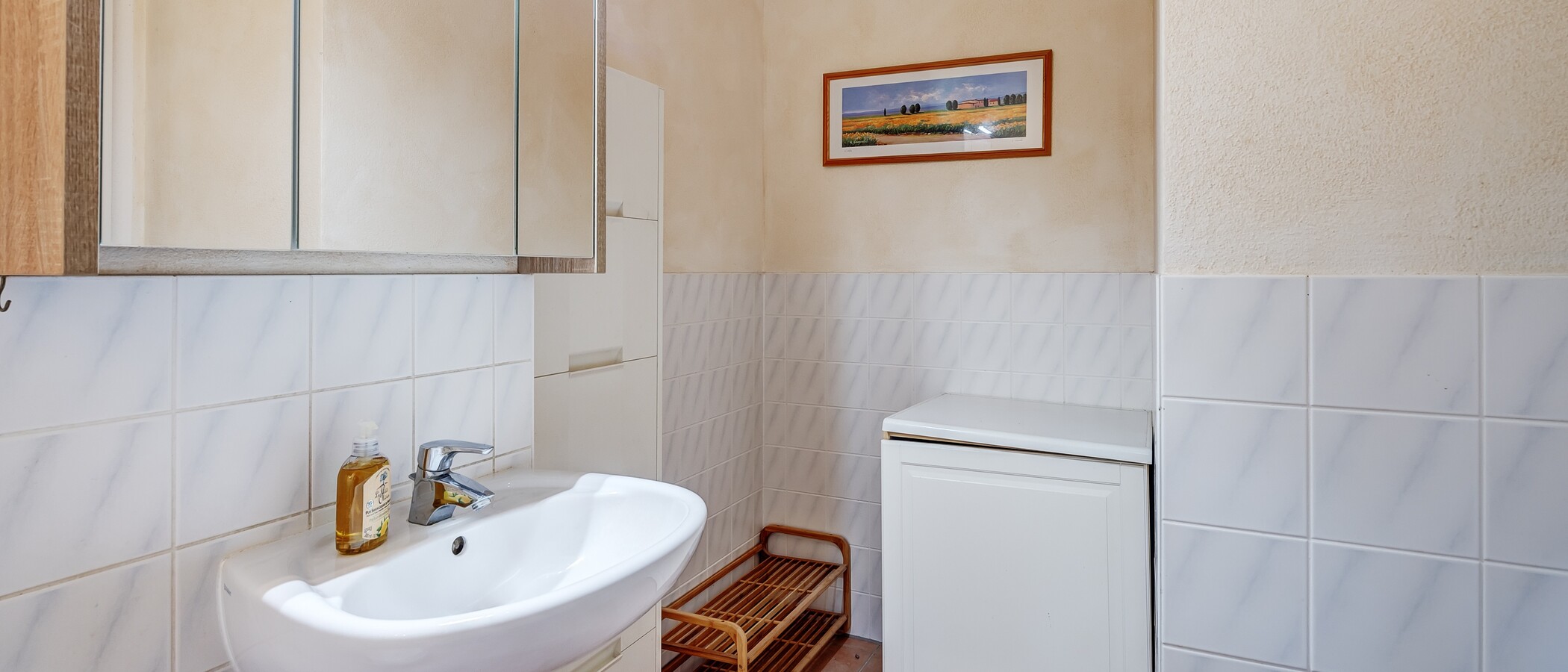semi-detached house Schäftlarn 02 guest toilet 13045