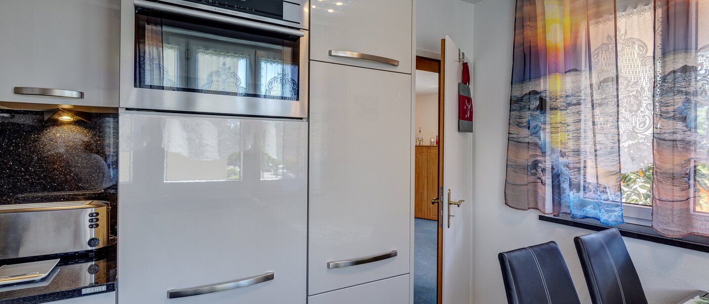 apartment München Neuperlach 03 kitchen 13048