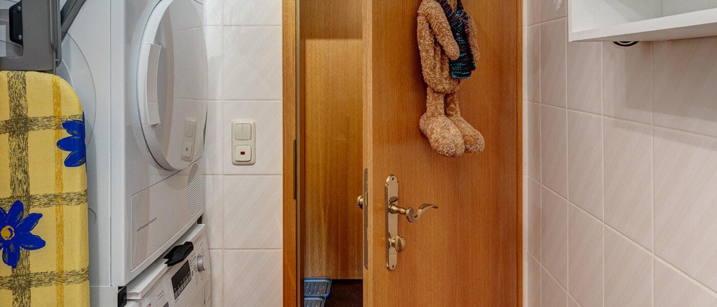 apartment München Neuperlach 02 bathroom 13048