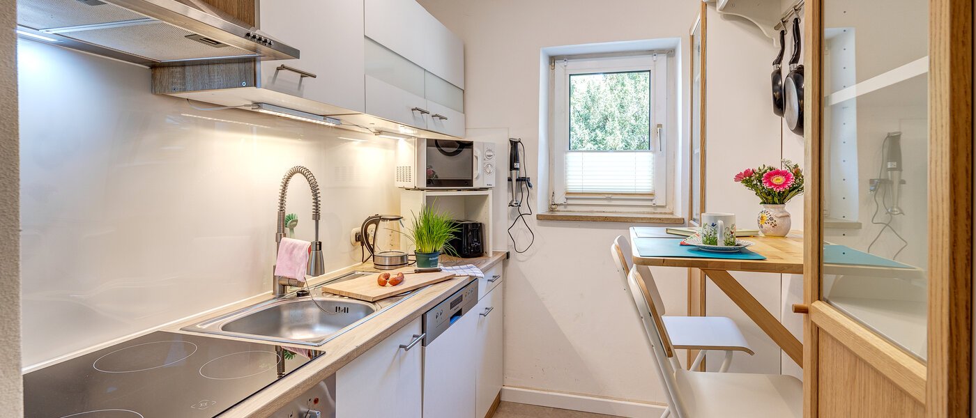 apartment München Parkstadt Bogenhausen 02 kitchen 13049