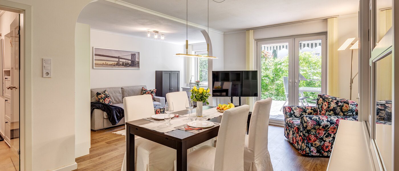 apartment München Parkstadt Bogenhausen 01 living area 13049