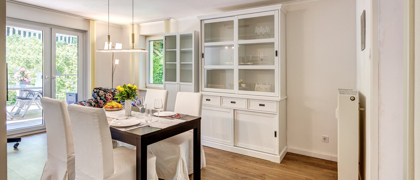 apartment München Parkstadt Bogenhausen 04 living area 13049