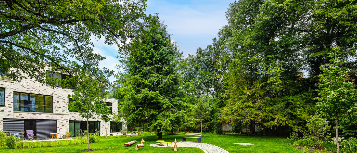 apartment with garden 	 München Harlaching 02 community 13067