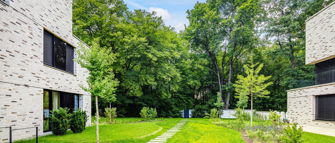 apartment with garden 	 München Harlaching 04 community 13067