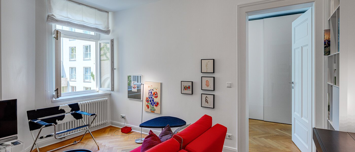 apartment München Schwabing-West (rund um den Hohenzollernplatz) 02 living room 13089