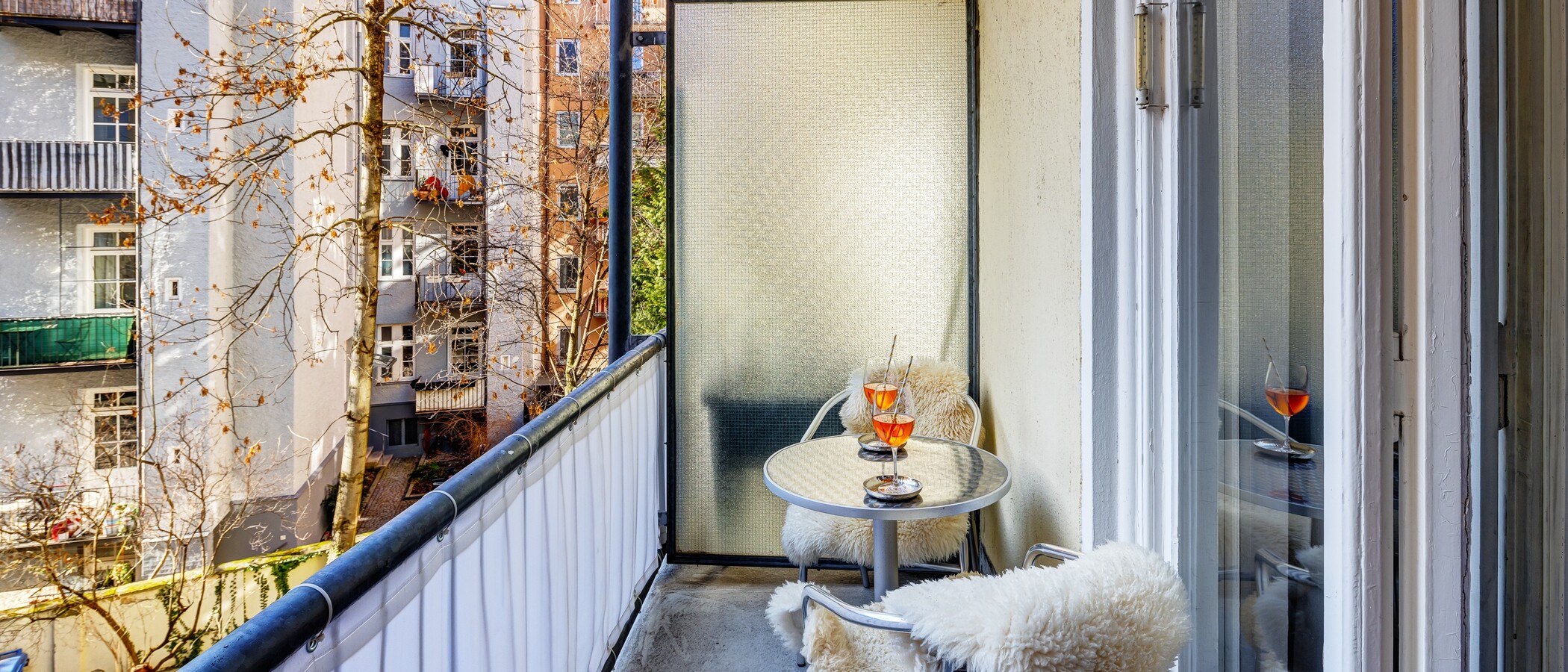 apartment München Schwabing-West (rund um den Hohenzollernplatz) 01 balcony 1309