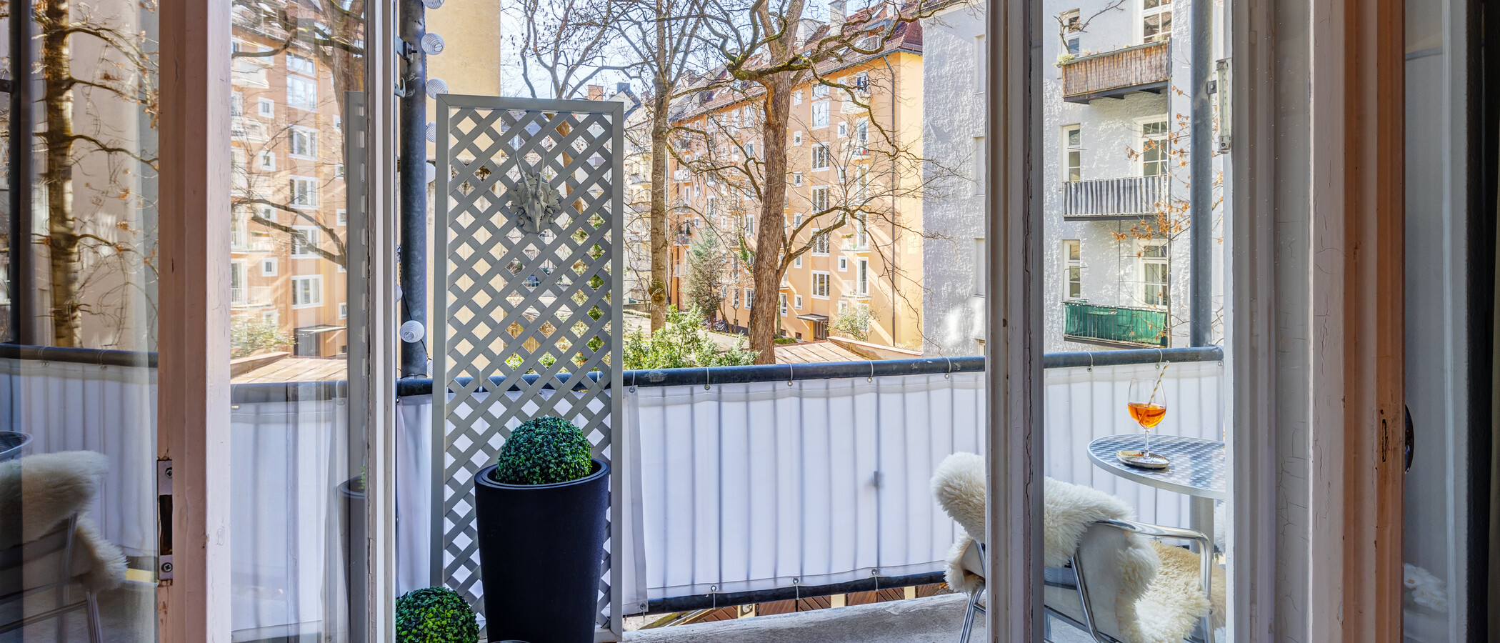 apartment München Schwabing-West (rund um den Hohenzollernplatz) 02 balcony 1309