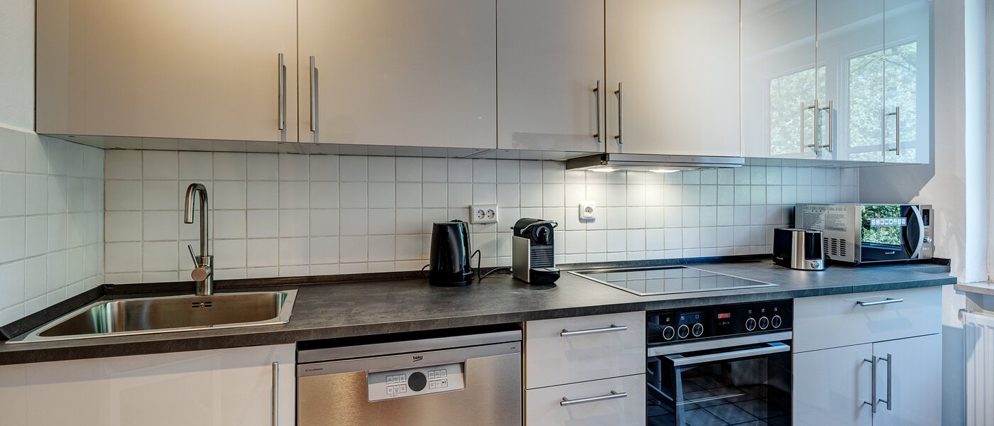 apartment München Neuhausen 02 kitchen 13100