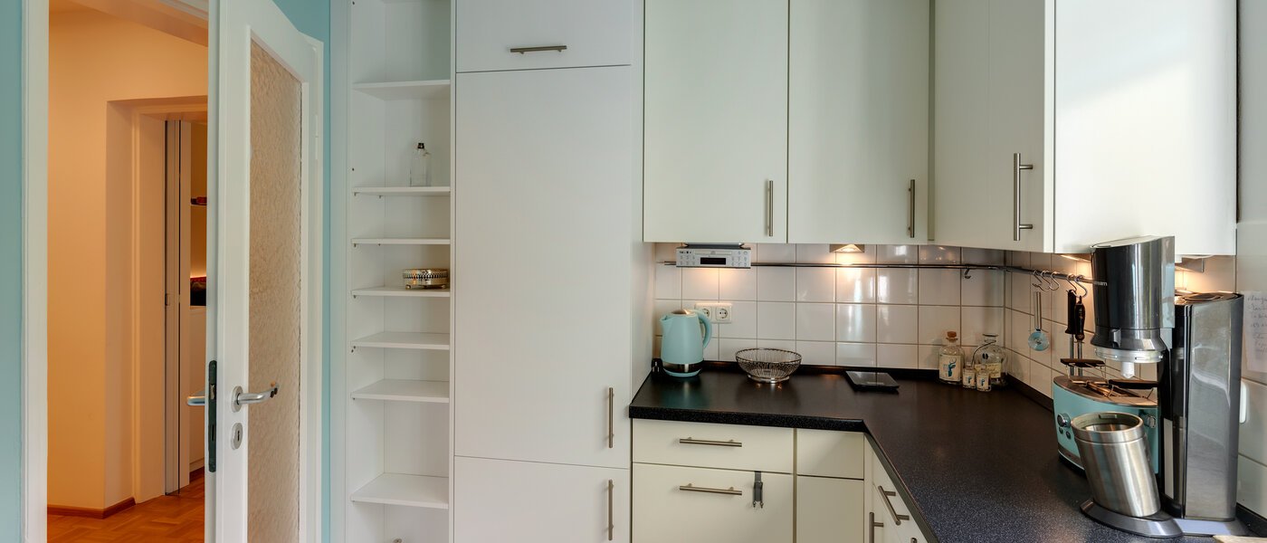 apartment München Nymphenburg 02 kitchen 13111