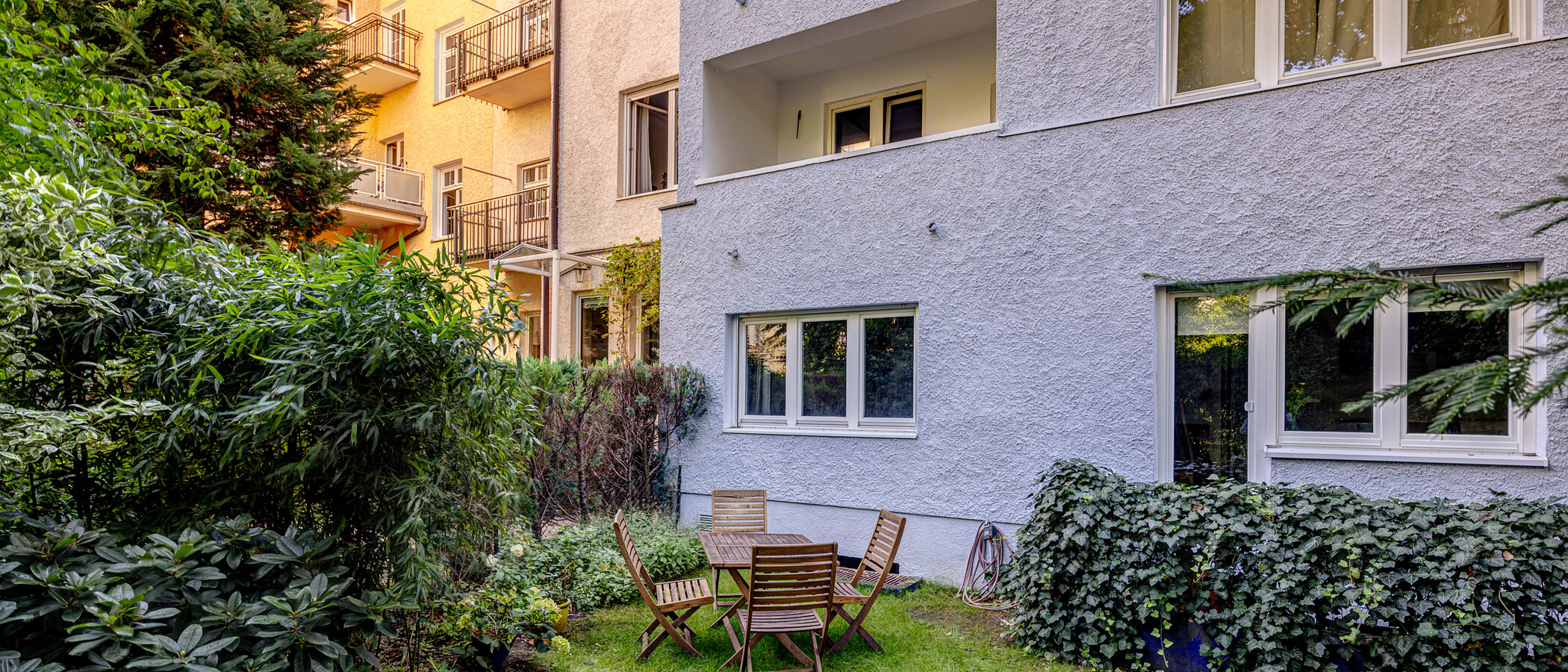 apartment München Altbogenhausen 02 garden 13119