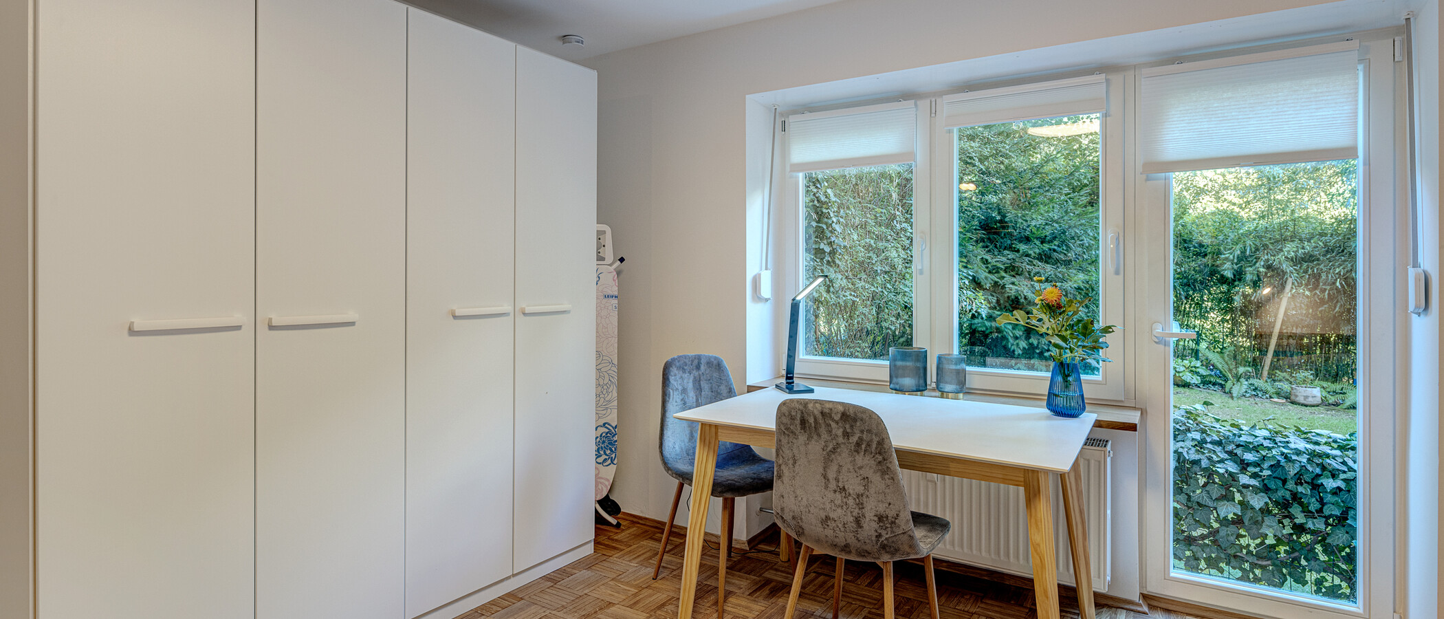 apartment München Altbogenhausen 04 living area 13119