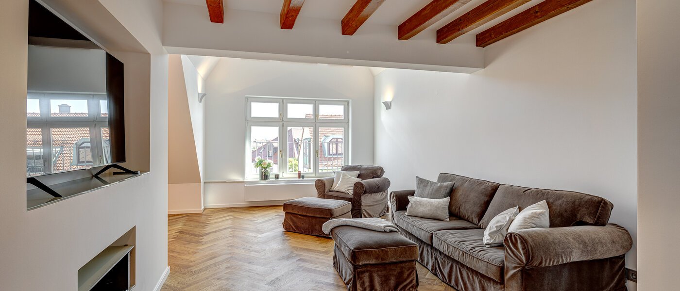 maisonette München Neuhausen 02 living area 13127