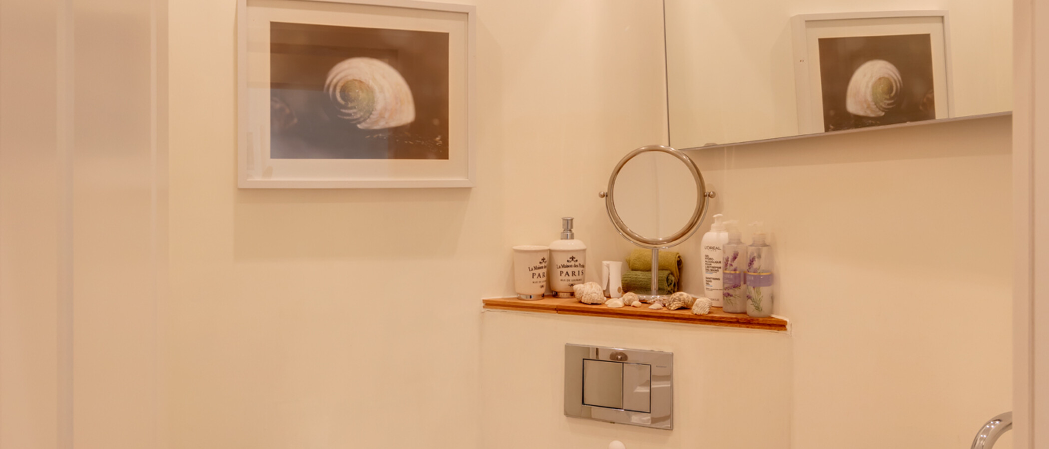 townhouse Garching 01 guest toilet 13131