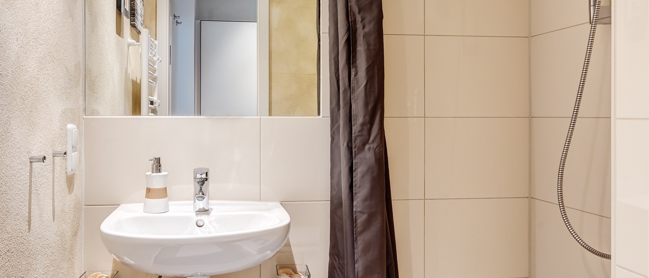 studio München Milbertshofen 01 bathroom 13135
