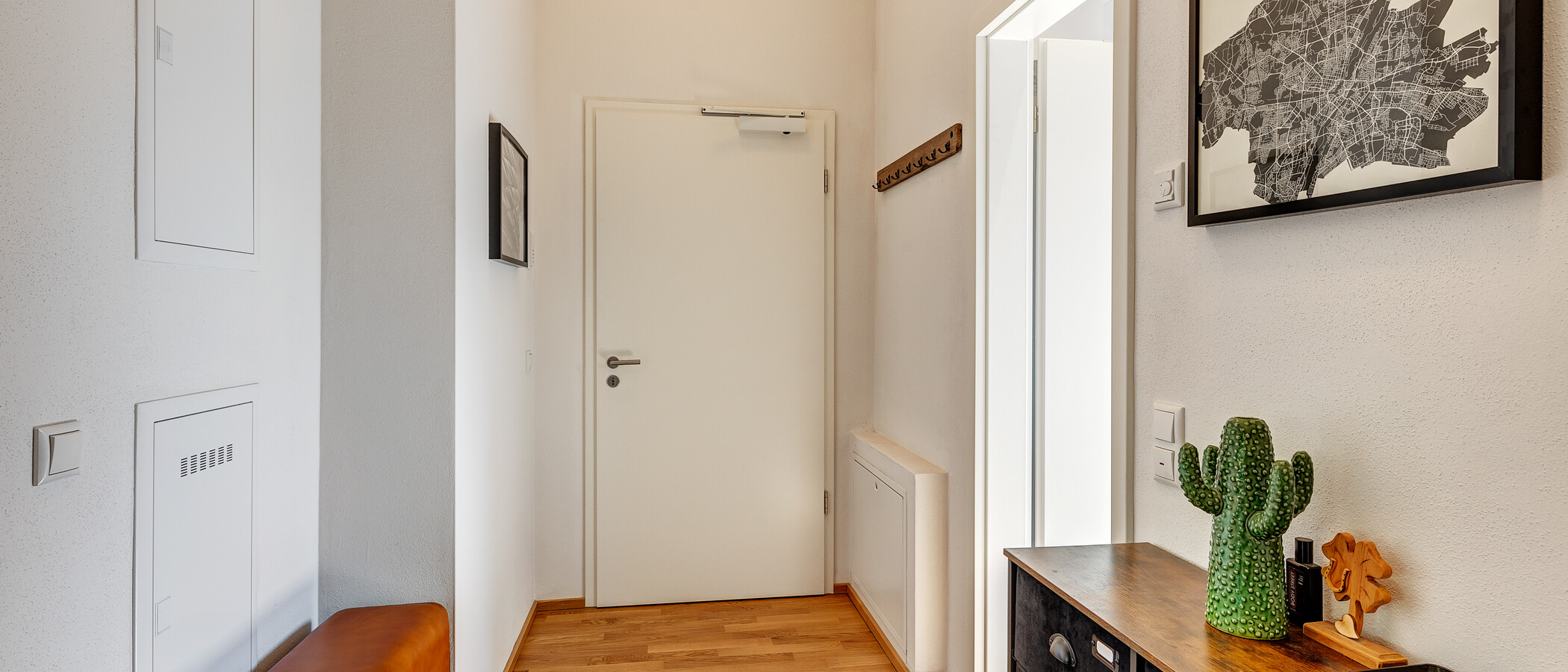 attic apartment München Trudering 01 hall 13137