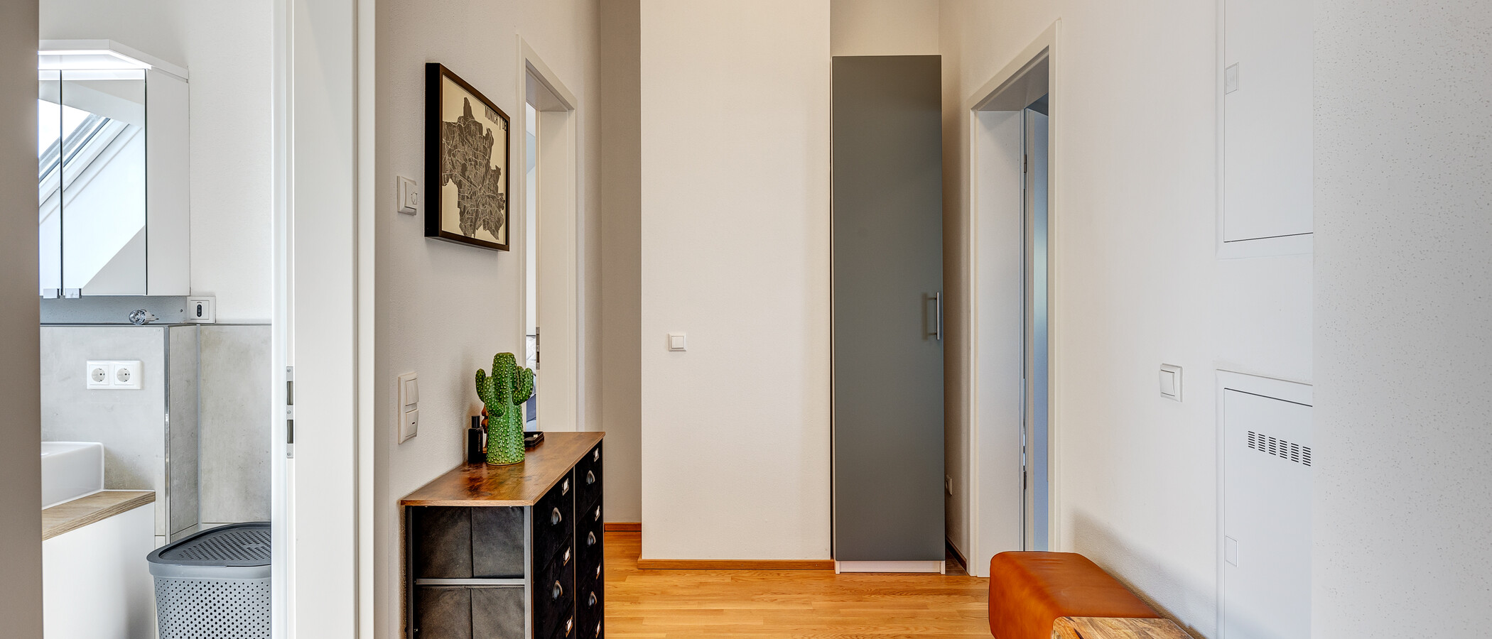attic apartment München Trudering 02 hall 13137