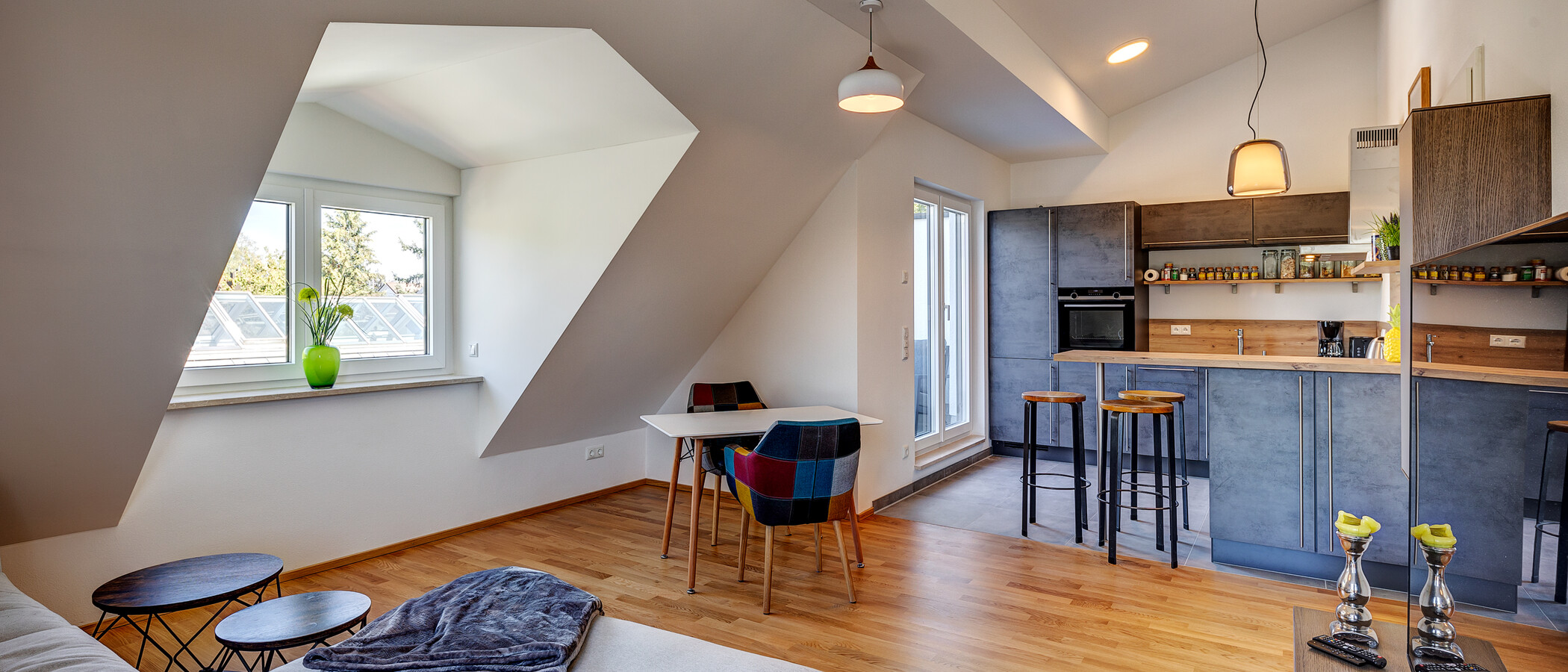 attic apartment München Trudering 04 living area 13137