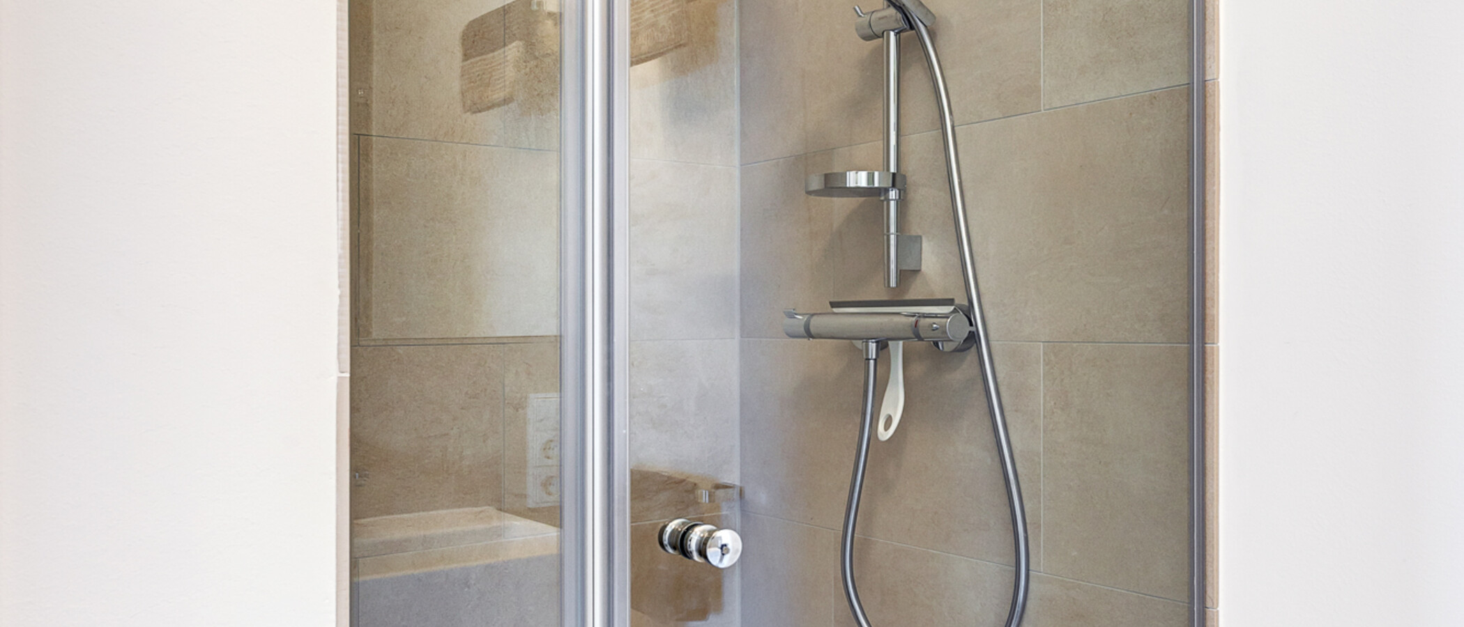 apartment München Pasing 02 2. bathroom 13138