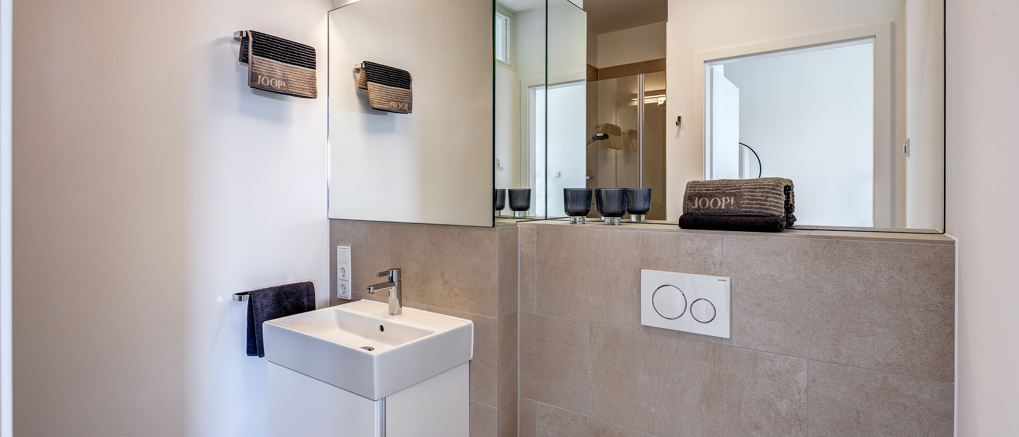 apartment München Pasing 03 2. bathroom 13138