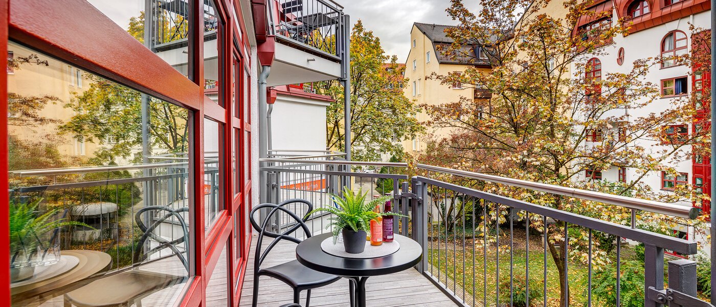 apartment München Schwanthalerhöhe 01 balcony 13142