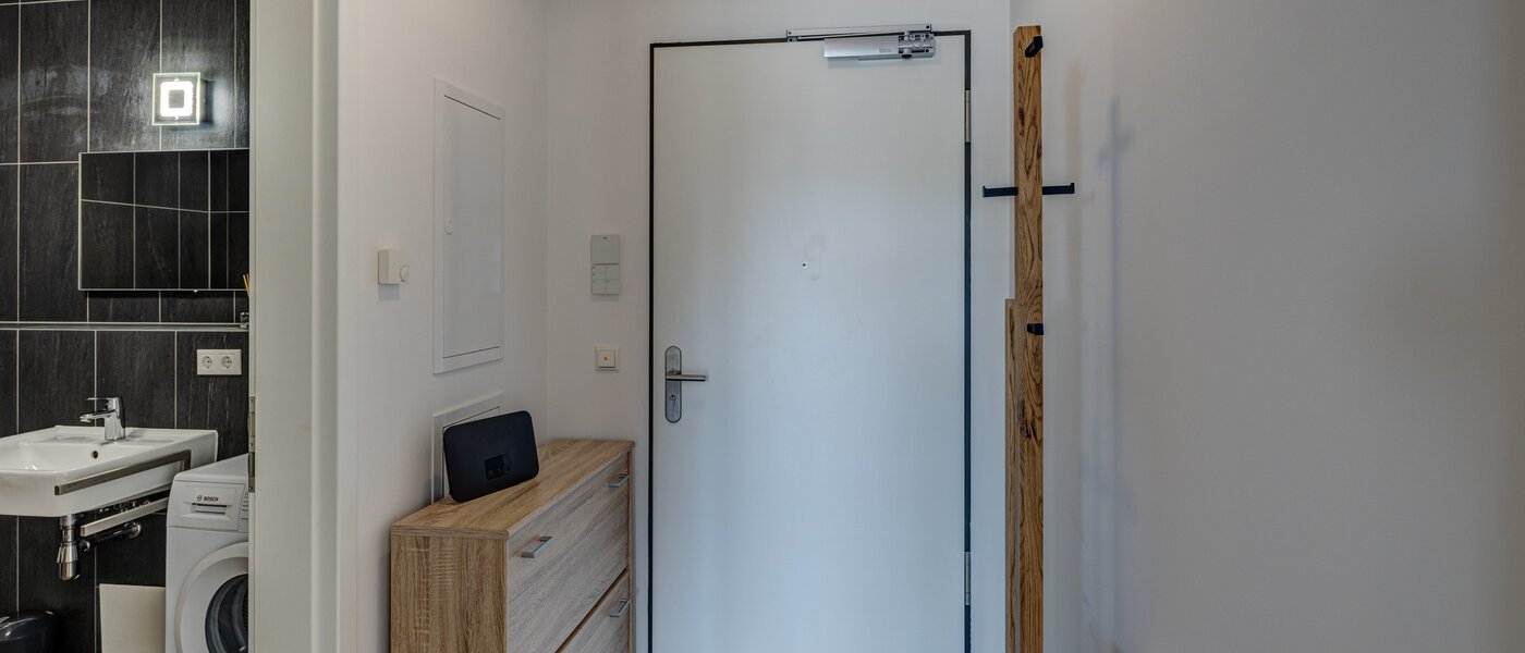 apartment Vaterstetten 01 hall 13151