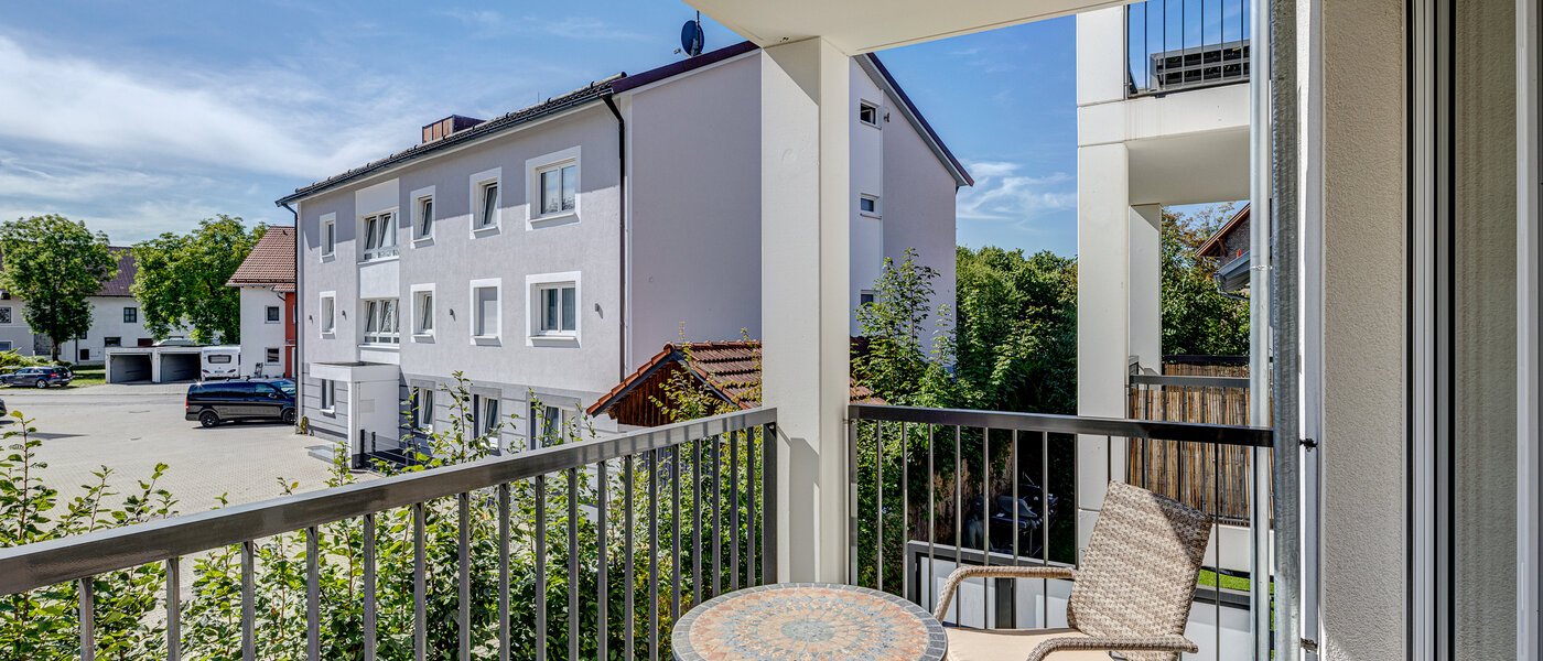 apartment Vaterstetten 02 balcony 13151