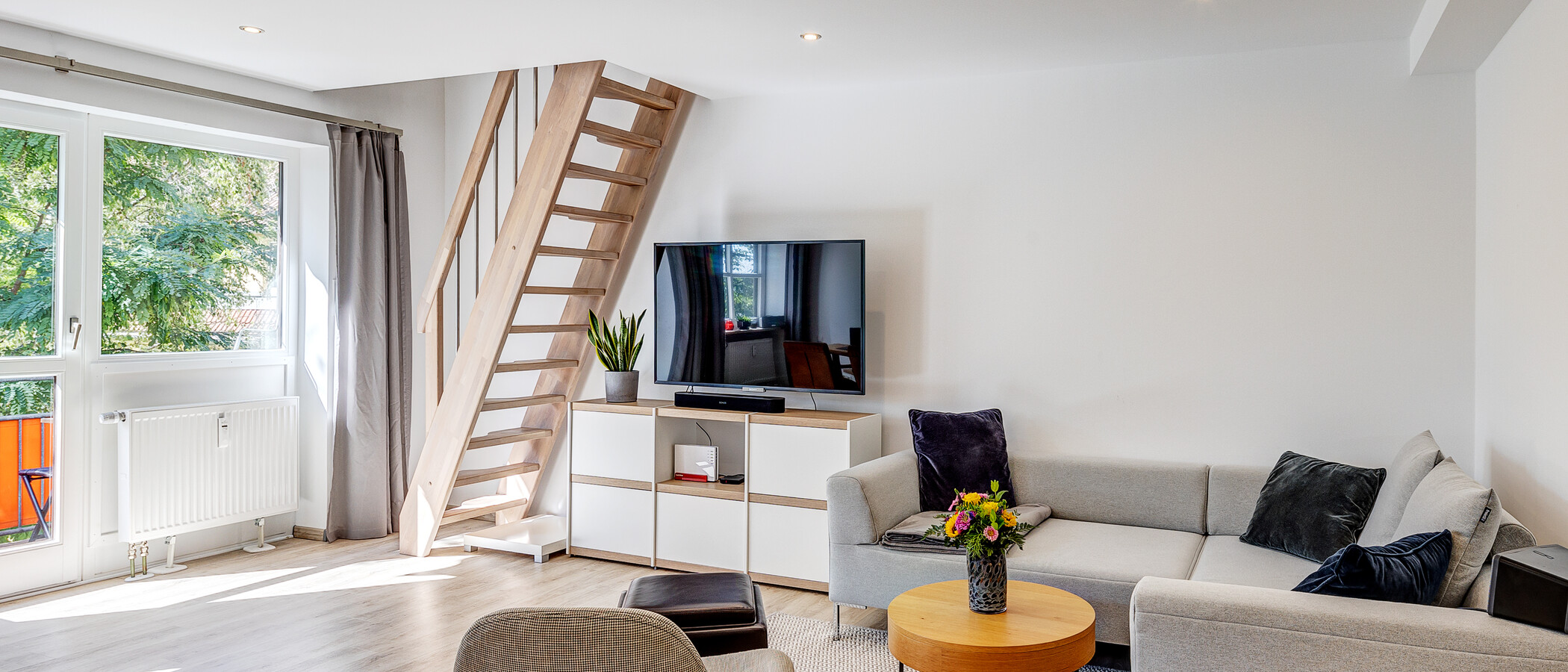 apartment München Milbertshofen 02 living area 13155