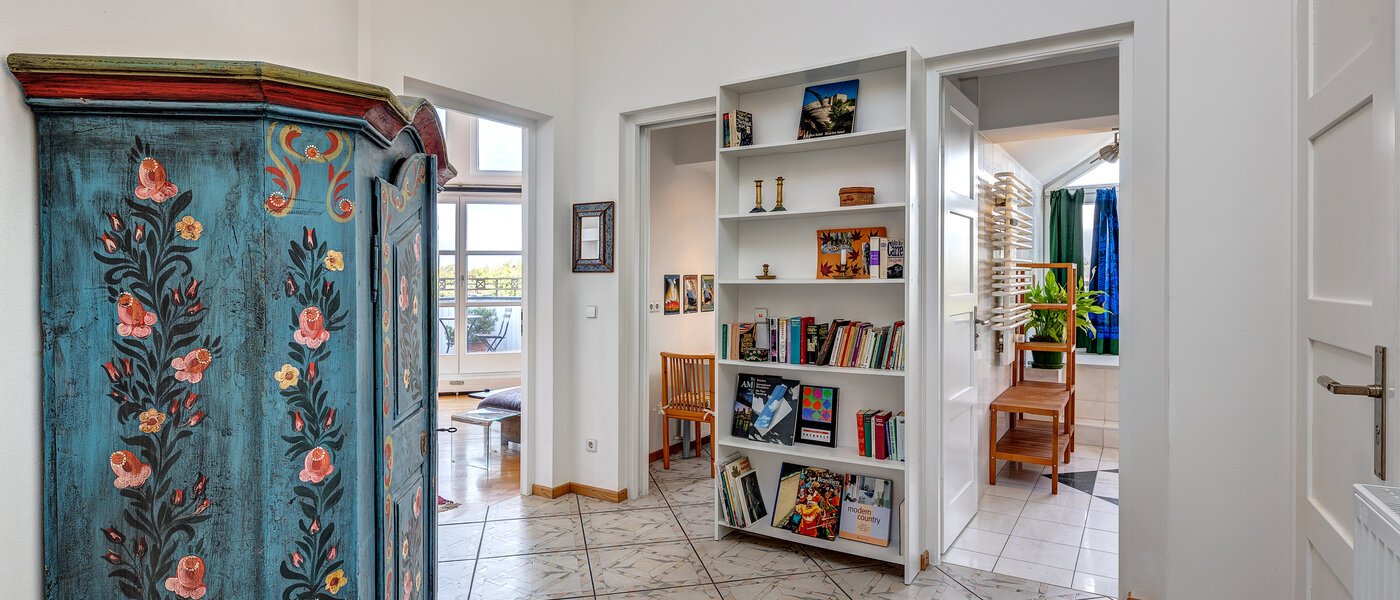 apartment München Schwabing (links der Leopoldstraße) 01 hall 13164