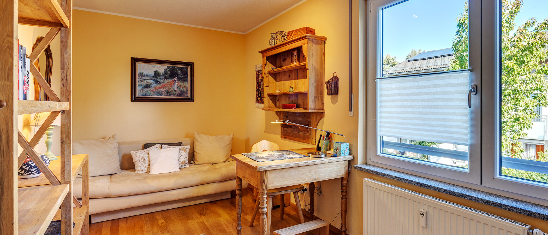 apartment Garching 01 Workspace/Guestroom 13177