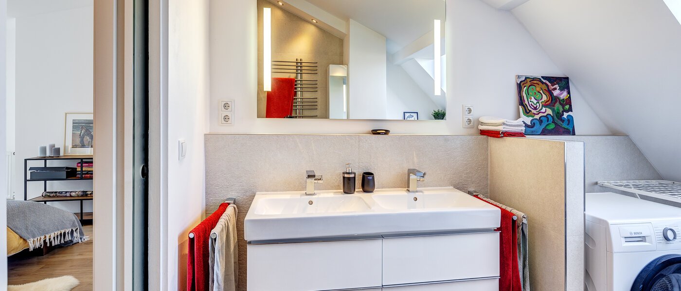 apartment München Berg am Laim 02 bathroom 13179