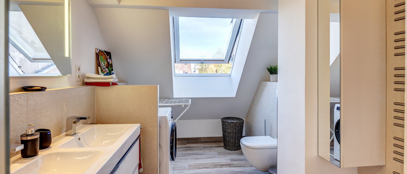 apartment München Berg am Laim 03 bathroom 13179