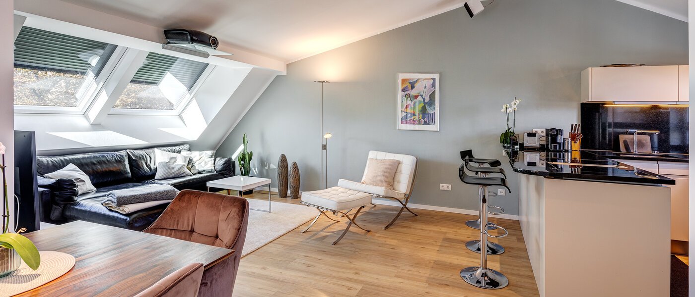 apartment München Berg am Laim 02 living area 13179