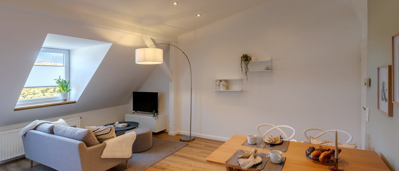 attic apartment München Au 04 living area 13187