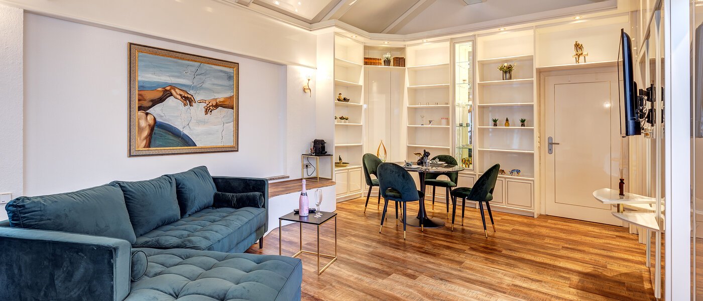 attic apartment Baldham 03 living area 13188