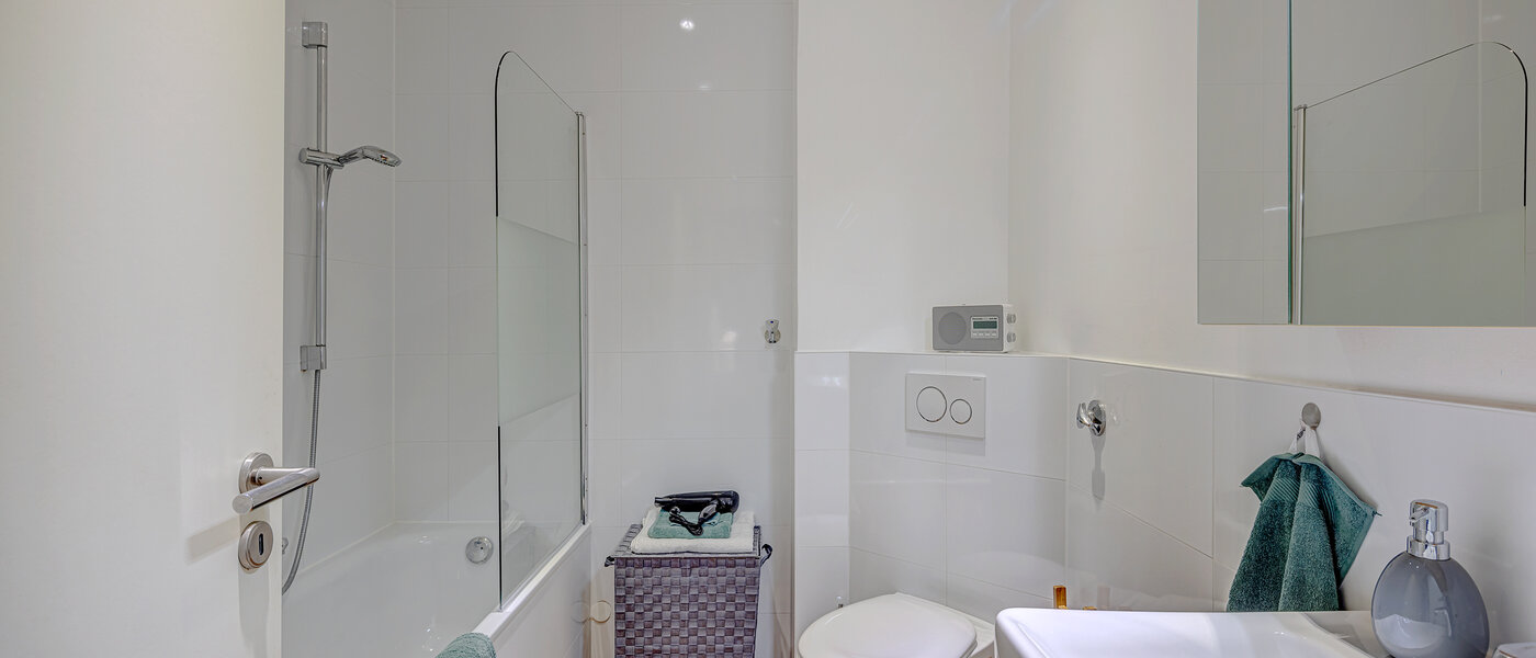 apartment München Thalkirchen 02 bathroom 13192