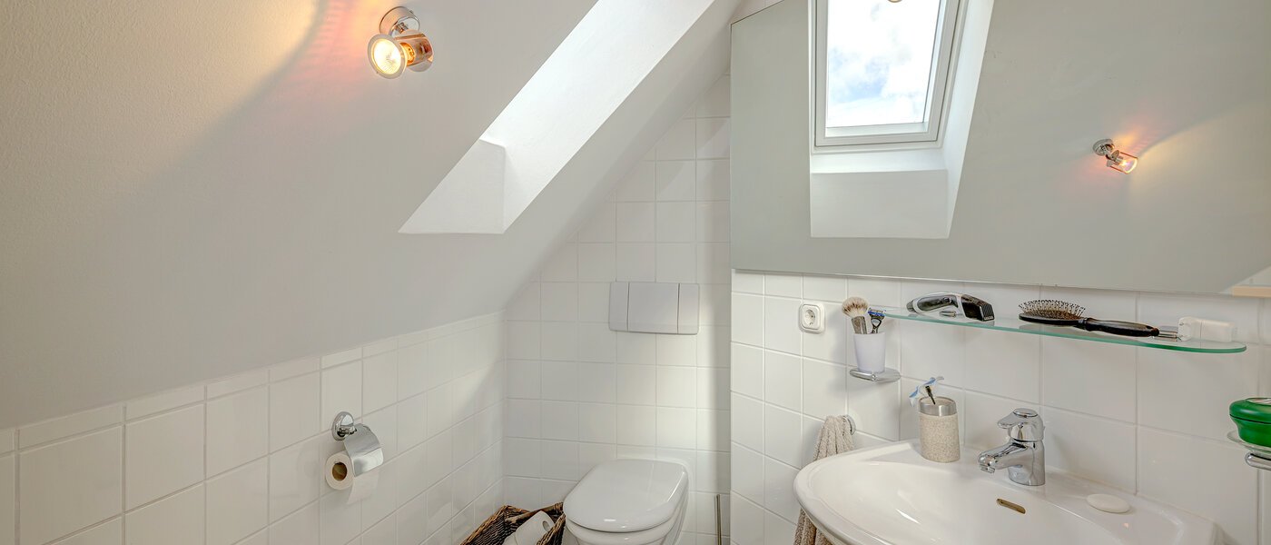 maisonette München Sendling-Westpark 04 2. bathroom 13200