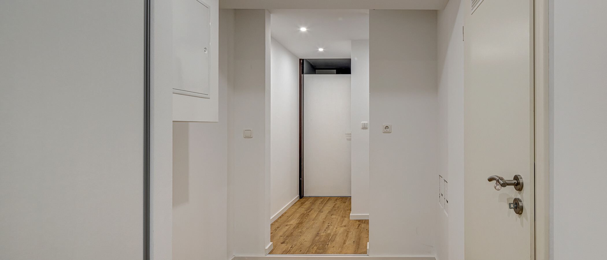 corner townhouse München Pasing 07 hall 13218
