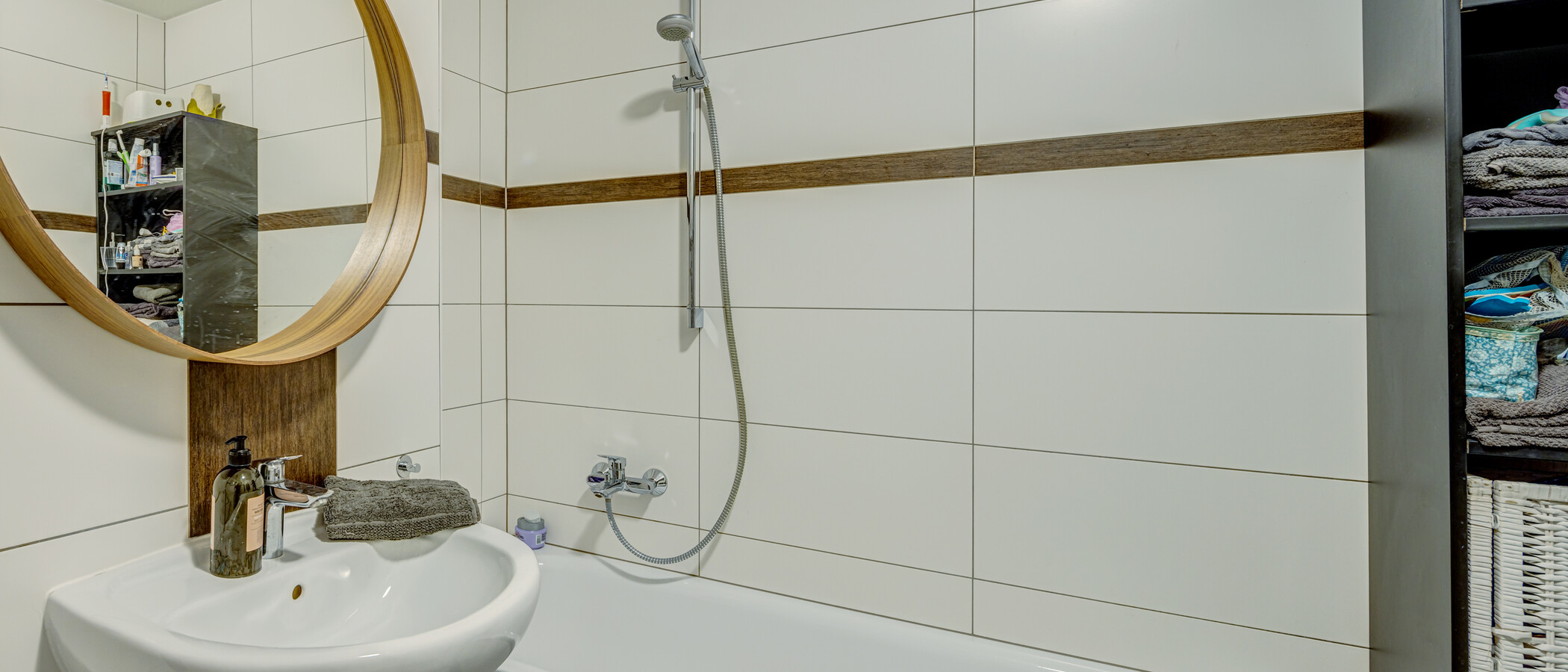 corner townhouse München Pasing 02 1. bathroom 13218