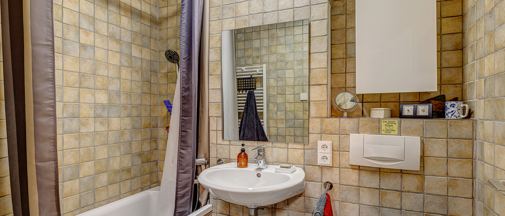 apartment München Neuhausen 01 bathroom 13222