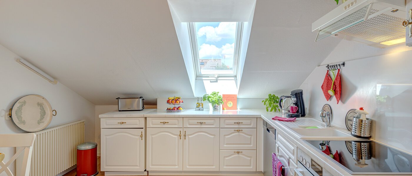 attic apartment Inning am Ammersee 02 kitchen 13224