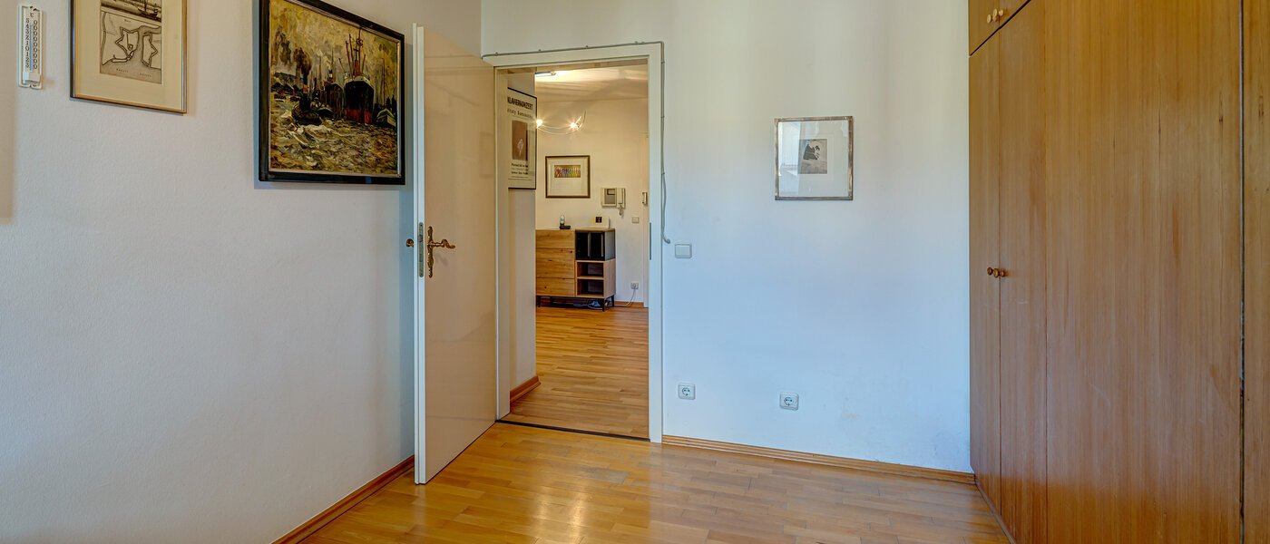 apartment München Altbogenhausen 03 2. bedroom 13244