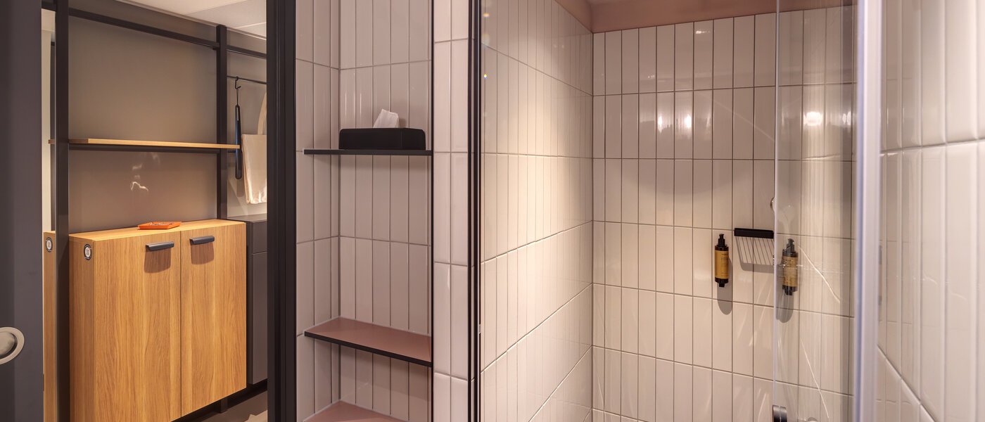 studio München Neuperlach 02 bathroom 13246