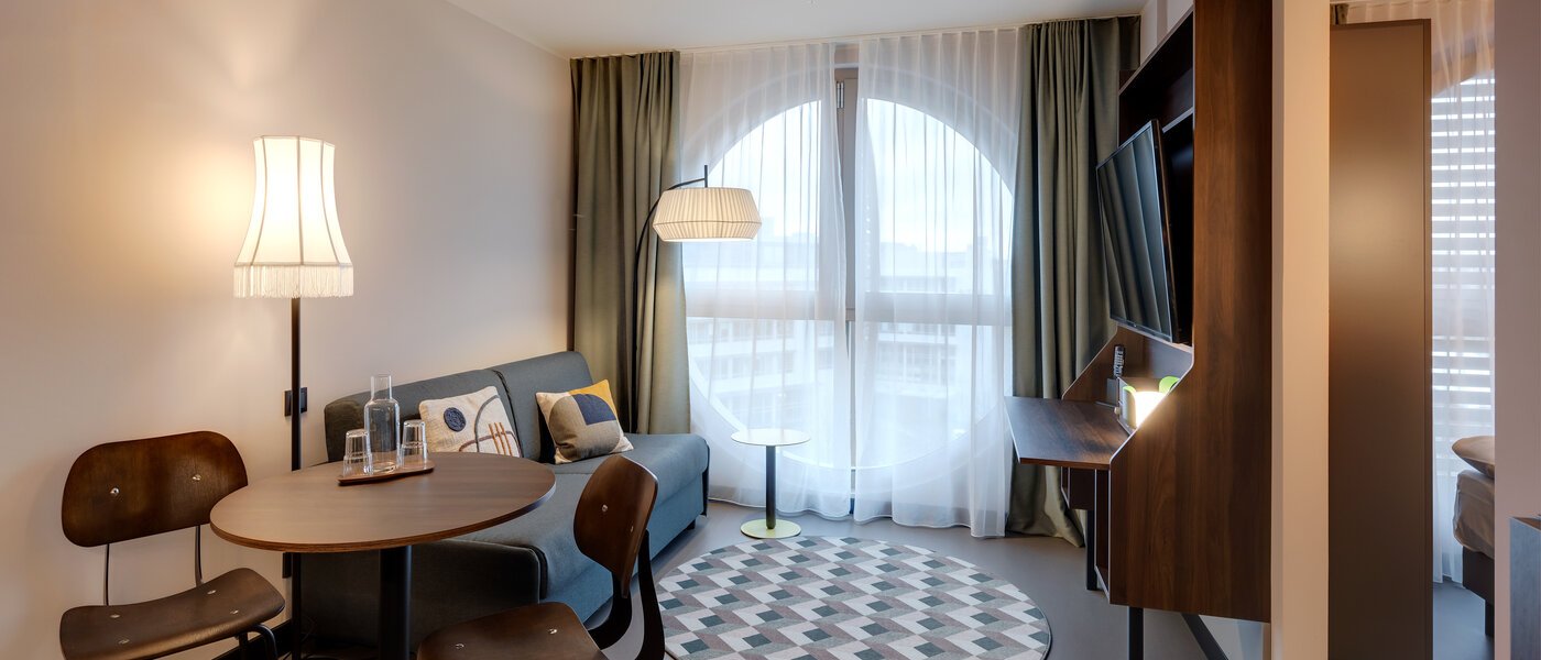 apartment München Neuperlach 01 living area 13251