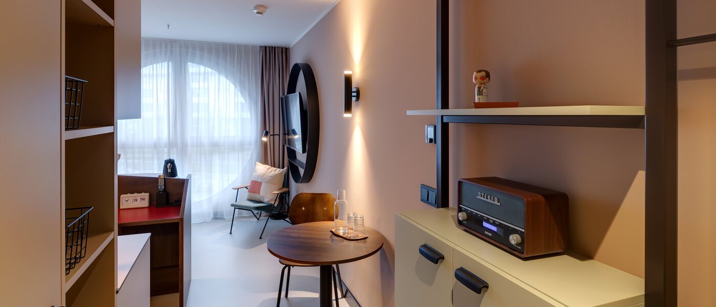 studio München Neuperlach 01 living area 13258