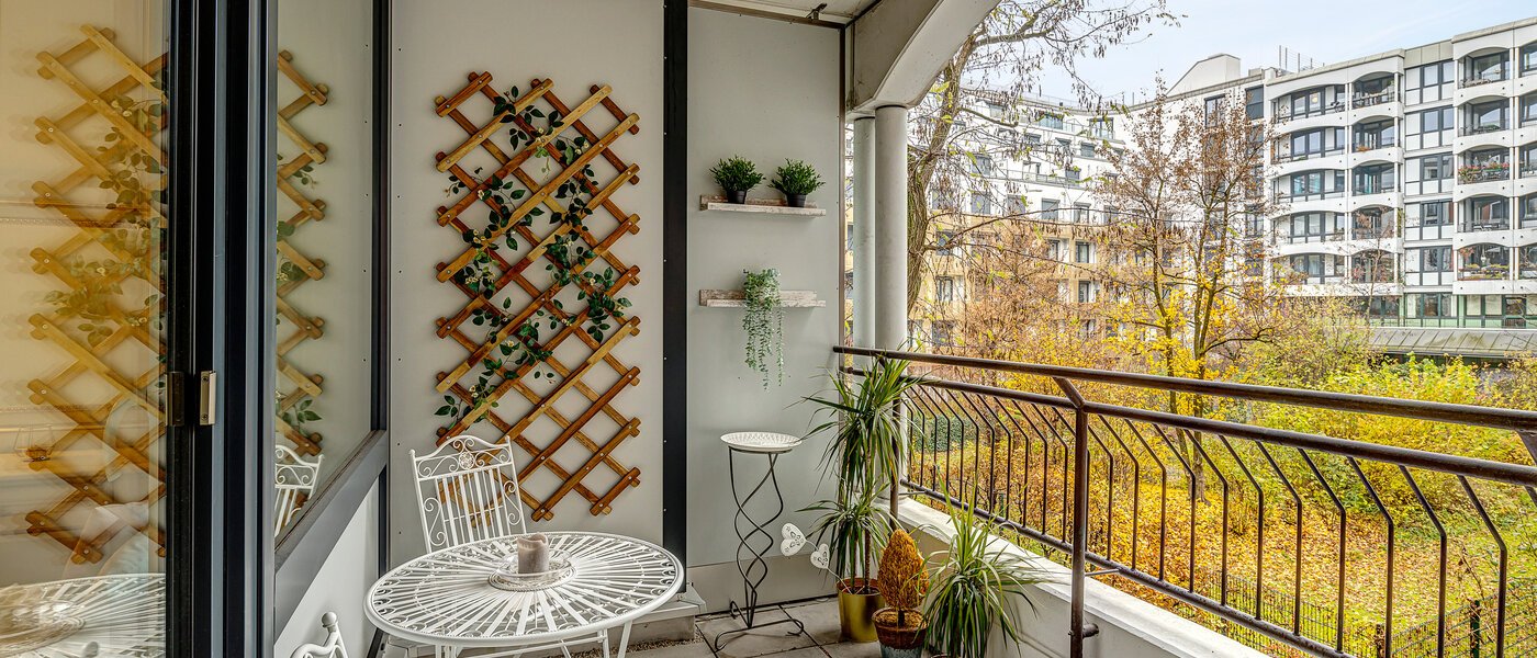 apartment München Bogenhausen 01 loggia 13259