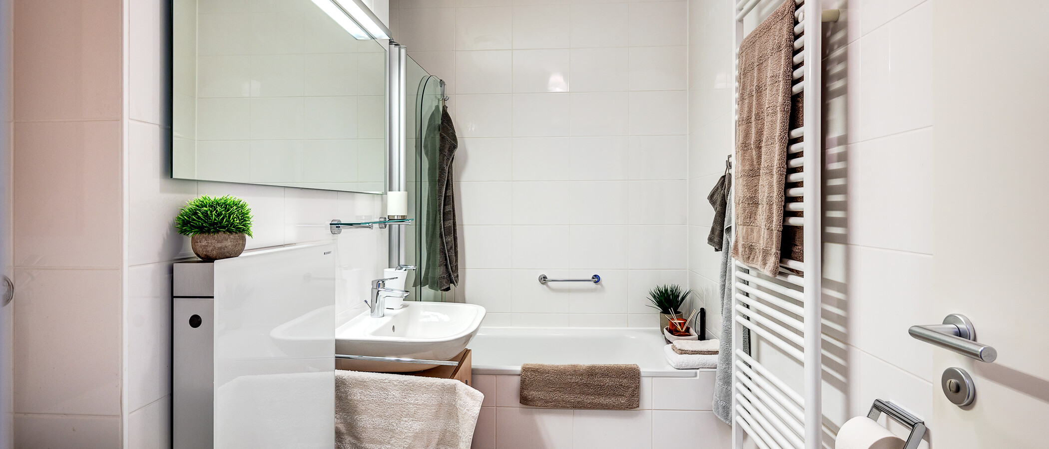 apartment München Schwabing-West 01 bathroom 13262