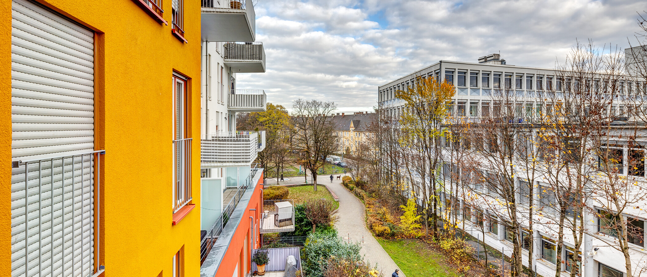 apartment München Schwabing-West 01 view 13262