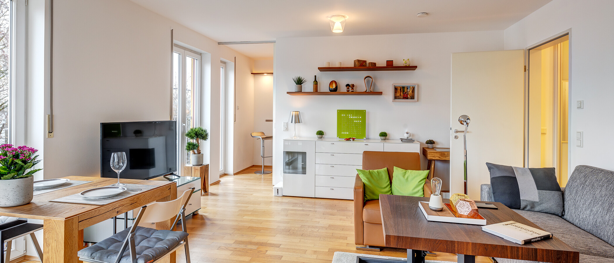 apartment München Schwabing-West 05 living area 13262