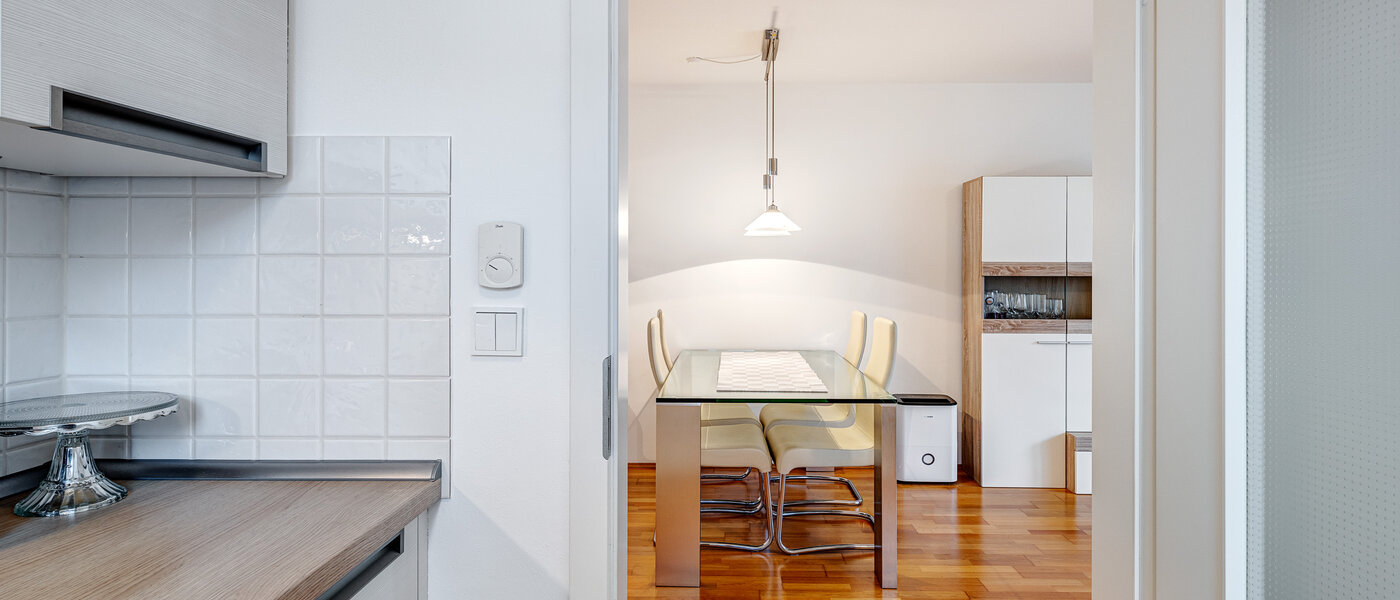 apartment München Oberföhring 02 kitchen 13285